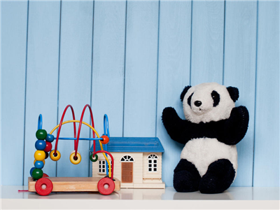 Amazon おもちゃ製品のコンプライアンス文書の検証